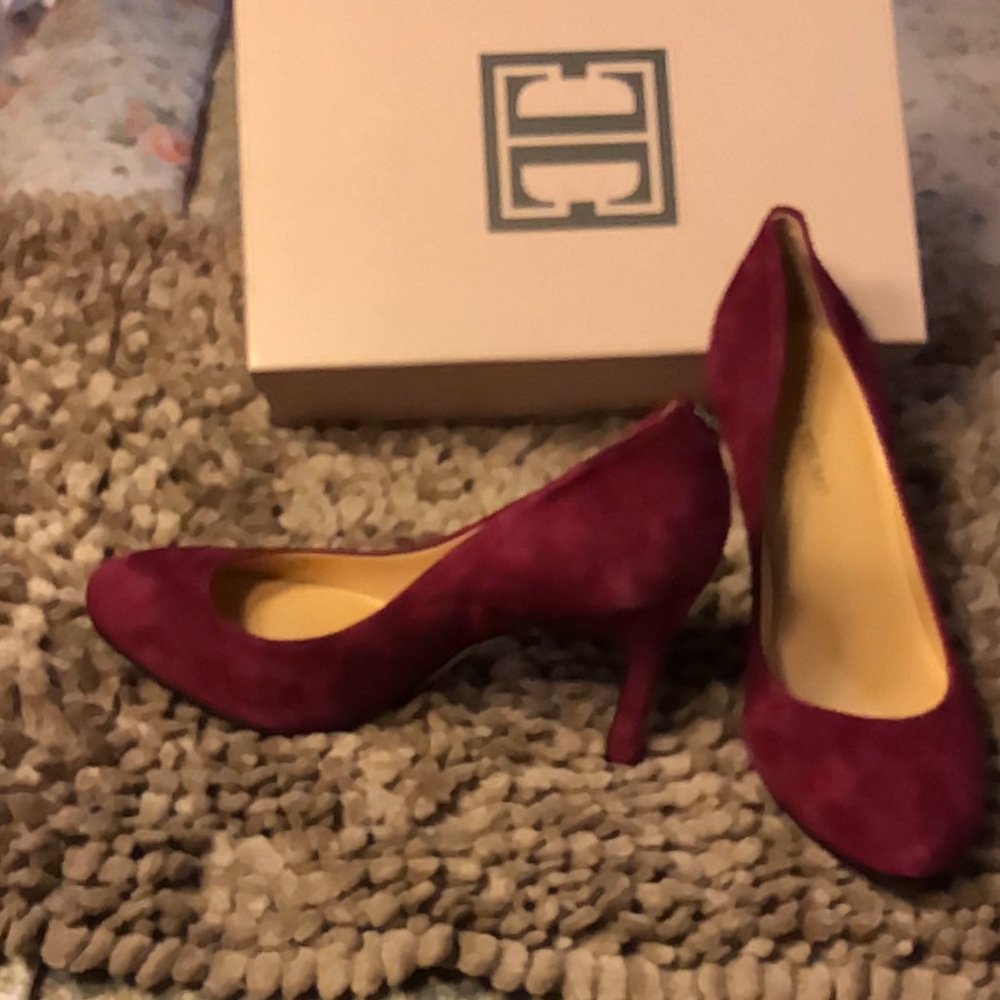 IVANKA TRUMP suede heals.